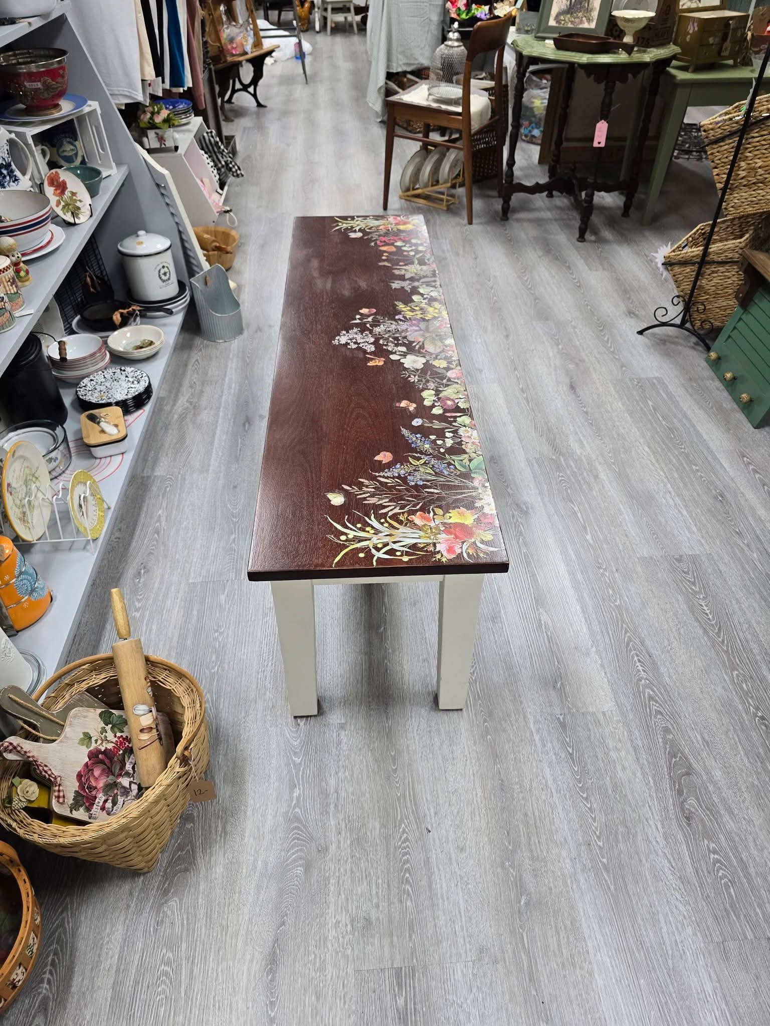 Floral bench top view